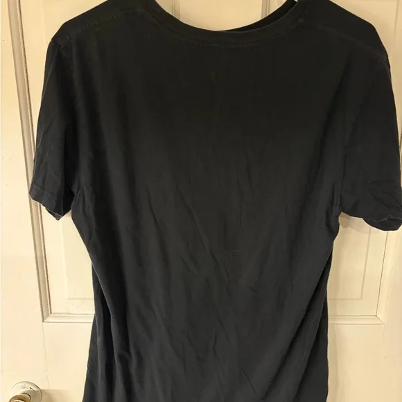 Patagonia Black Short-Sleeve Tee with Orange and Gray Fish Graphic - Picture 3 of 3